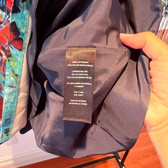 Alice + Olivia Pleated skirt. Size 2 - Picture 4 of 5